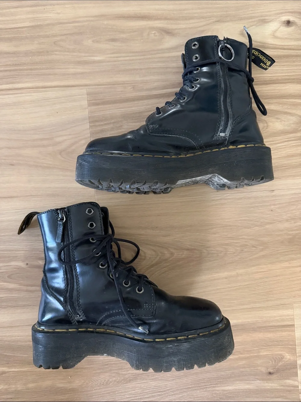 Dr. Martens sturdy leather